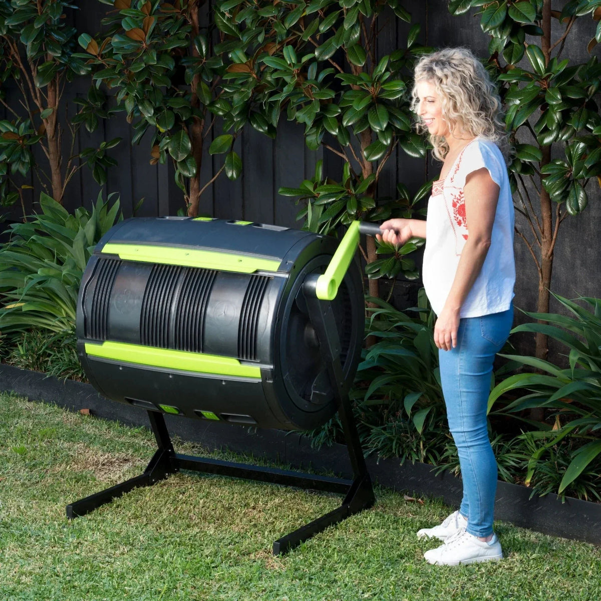 65-Gallon Compost Tumbler and Cart