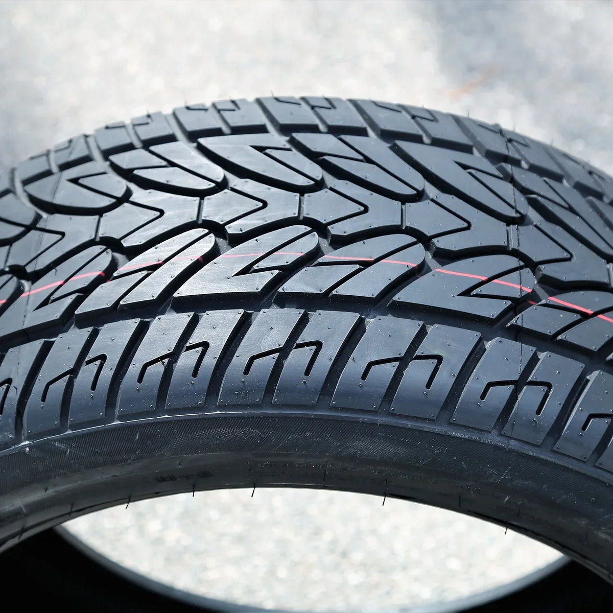 Fullway HS266 285/45R22 114V XL Performance a/S All-Season Tire