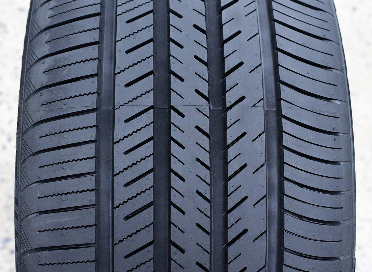 A set of 4 (4)265/35R20 99Y XL high-performance full-season tires for: 2015-23 Ford Mustang EcoBoost Premium, 2012-13 Audi A7 Quattro Base