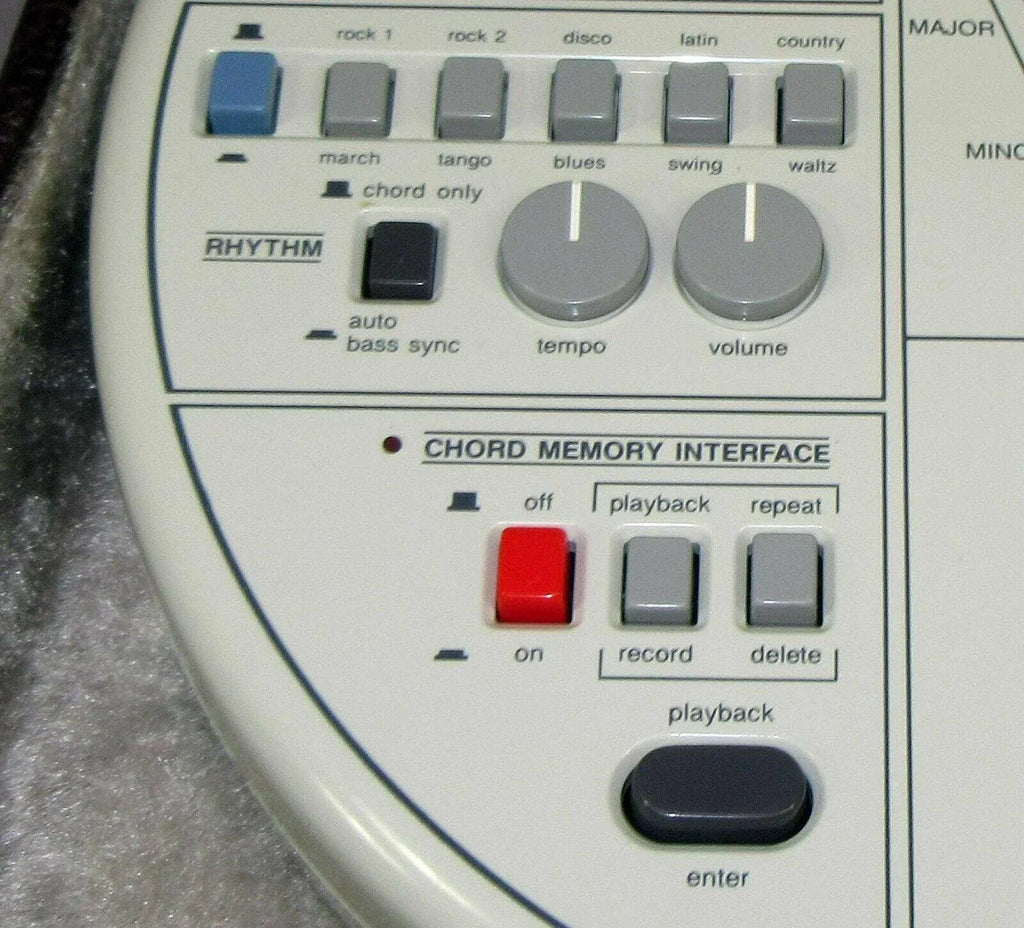 Suzuki Omnichord OM-84 System Two w/ Hard Case Power Supply Manual TESTED! WORKS