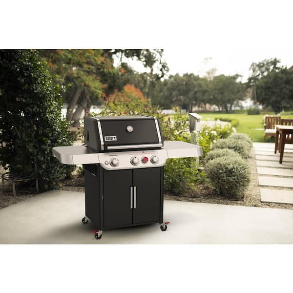 Genesis E - 325s 3 - Burner Propane Gas Grill in Black with Built - in Thermometer