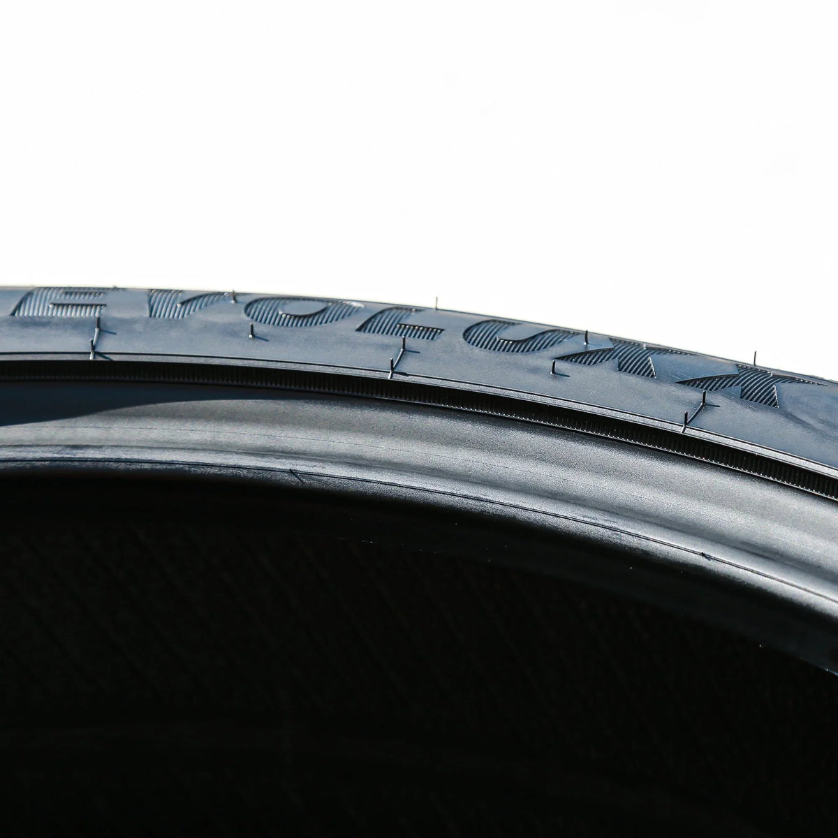 Set of 4 (quad) 275/30R19 96W XL AS A/S performance tyres