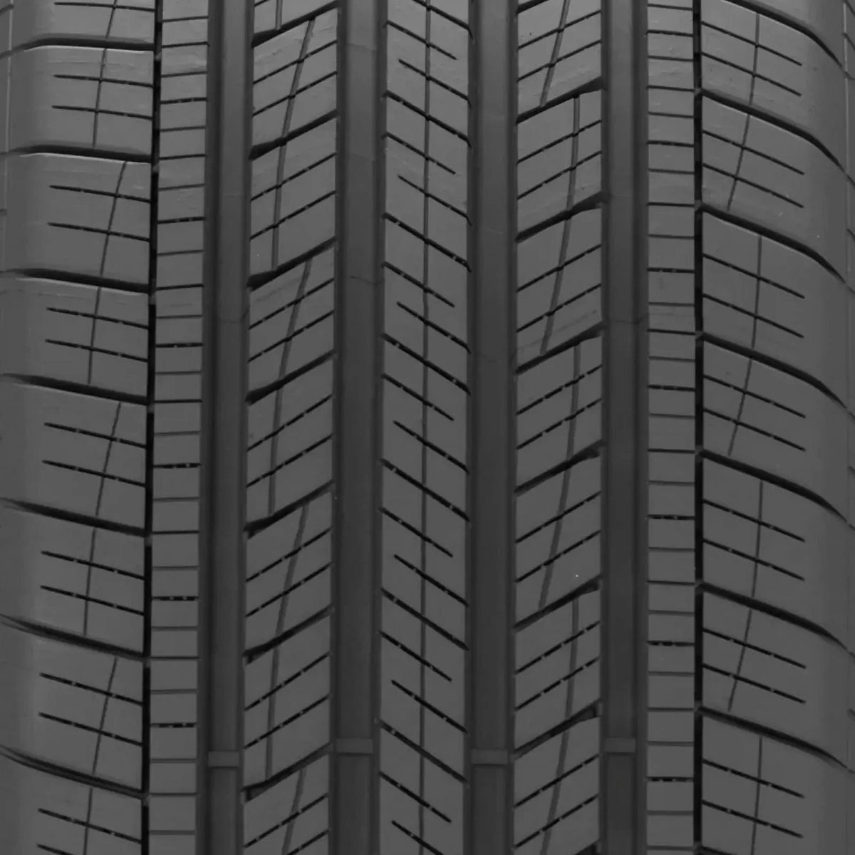 Assurance Finesse 255/50R20 105T A/S All Season Tire