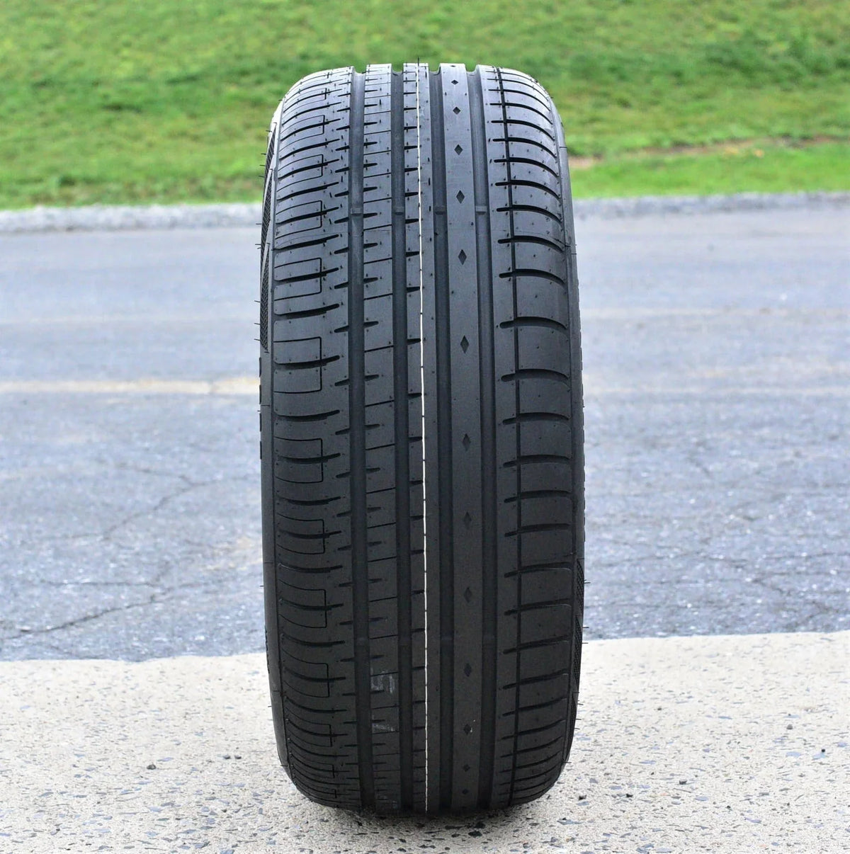 One set of 4(4)255/35R20 ZR 97Y XL A/S performance tires for: 2007-10 Mercedes-Benz S550 4Matic, 2017-18 Audi Q3 Technik